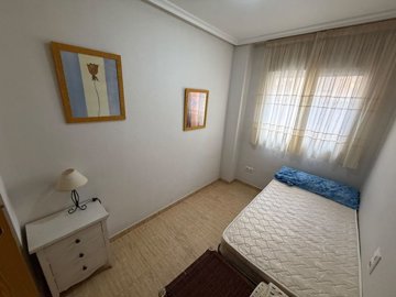 49762twobedroomgroundfloorapartmentwitharooft