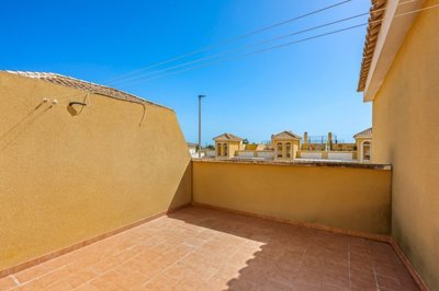 49766penthouseindayanuevawith2beds2baths25092