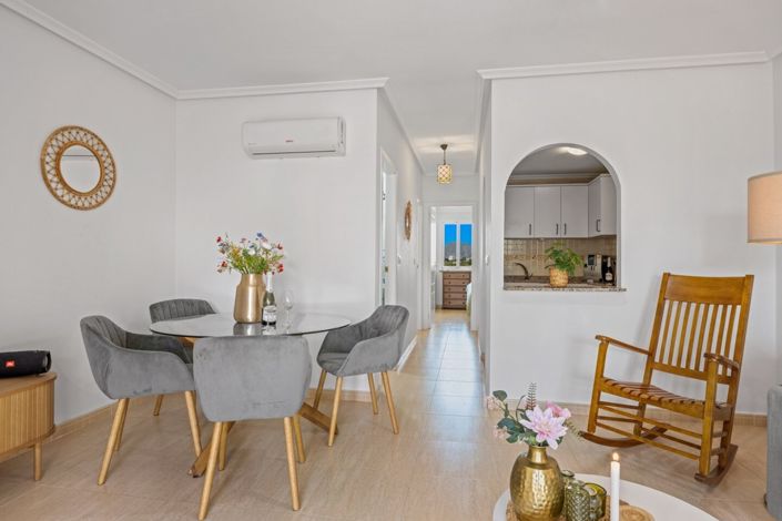 Image No.4-2 Bed Apartment for sale