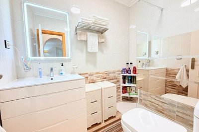 49764charmingtopfloorapartmentinlosmontesinos