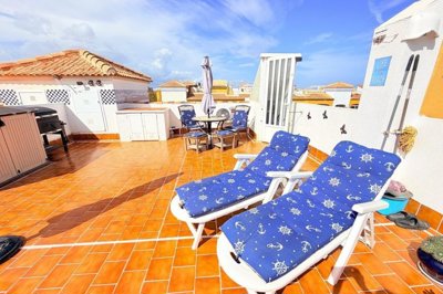 49764charmingtopfloorapartmentinlosmontesinos