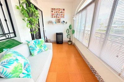 49764charmingtopfloorapartmentinlosmontesinos