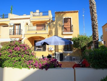 49767beautiful2bedroomgardenapartmentonlafinc