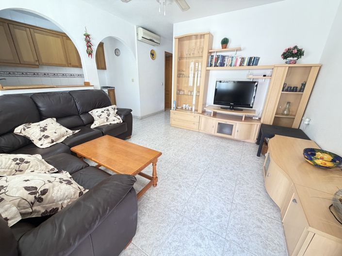 Image No.7-Appartement de 2 chambres à vendre à Villamartin
