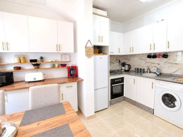 49774fabulous2bedroomtownhouseonstjameshill01