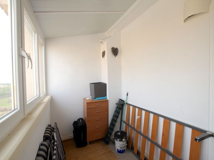 Image No.26-2 Bed Townhouse for sale