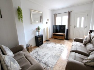 49774fabulous2bedroomtownhouseonstjameshill01
