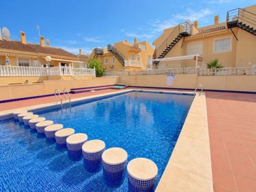 49784spaciousdetachedvillawithroomforaprivate