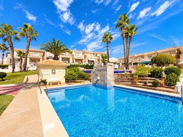 49782twobedroomfortunastyletownhousewithpoolv