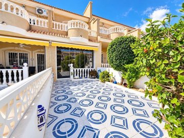 49782twobedroomfortunastyletownhousewithpoolv