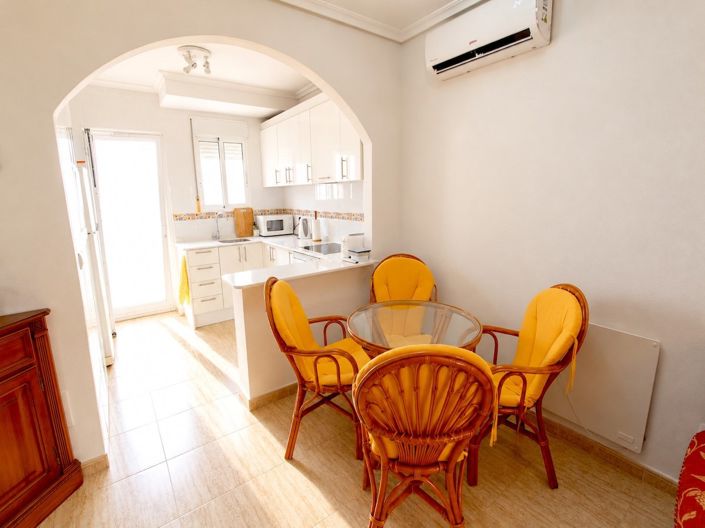 Image No.8-3 Bed Townhouse for sale