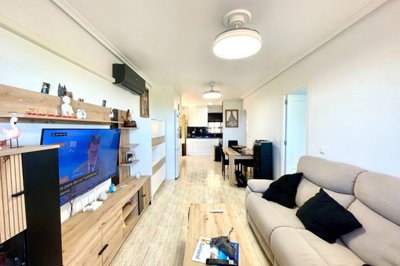 49785aspacious3bedapartmentinlasiesta06102615