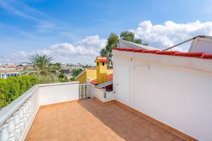 Image No.26-2 Bed Villa for sale