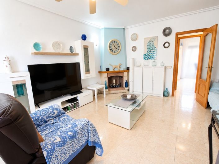 Image No.14-4 Bed Townhouse for sale