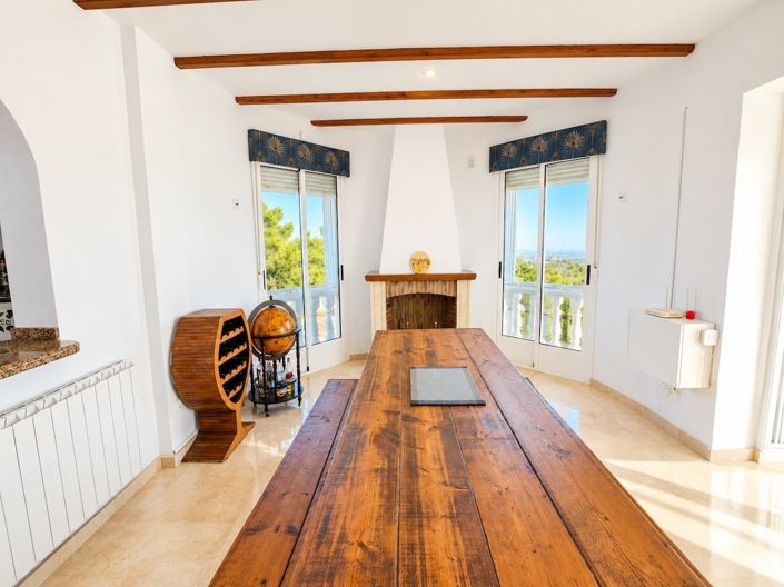 Image No.18-4 Bed Villa for sale