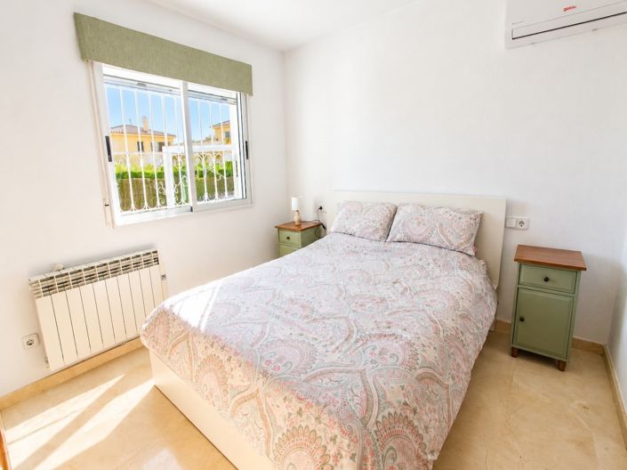 Image No.25-4 Bed Villa for sale