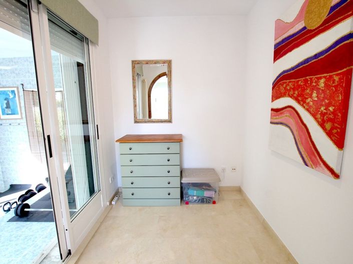 Image No.28-4 Bed Villa for sale