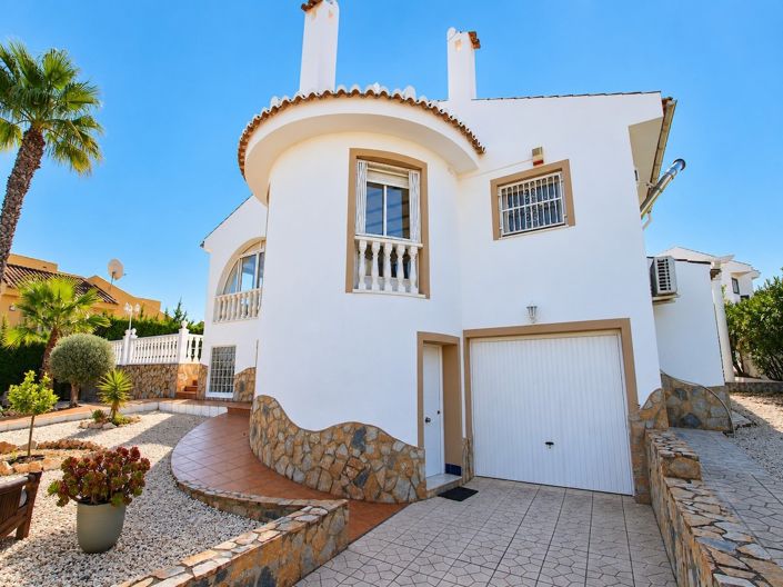 Image No.7-4 Bed Villa for sale