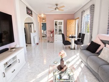 49818beautiful2bedroomvillawithmountainbackdr