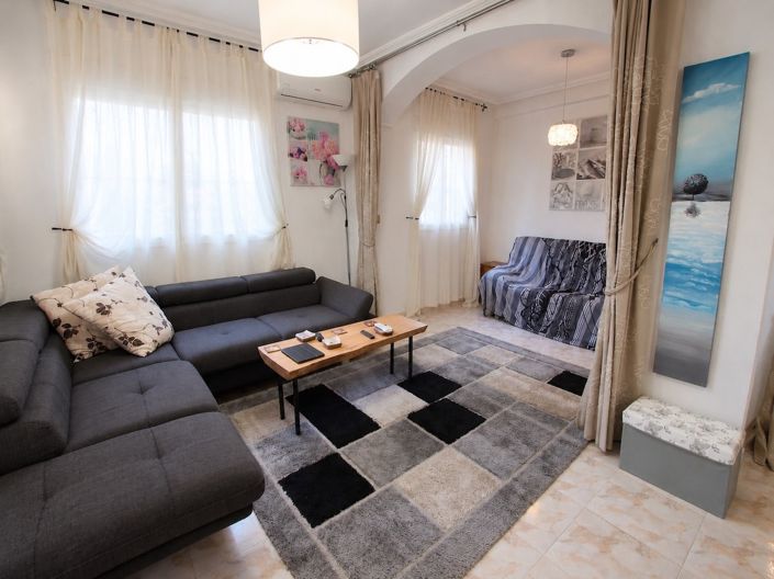 Image No.6-2 Bed Townhouse for sale