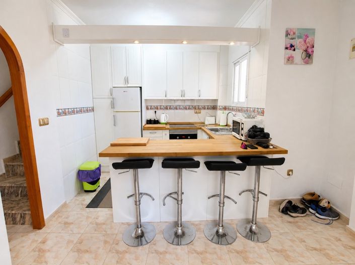 Image No.7-2 Bed Townhouse for sale