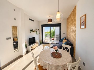 49834seaviewpenthousewithprivatesolariuminpil