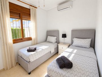 49839spacioussouthfacing3bedroomhomeinpau8vil