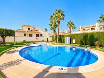 49839spacioussouthfacing3bedroomhomeinpau8vil