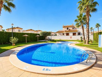 49839spacioussouthfacing3bedroomhomeinpau8vil
