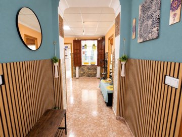 49849charming2bedtownhouseintheheartofrojales