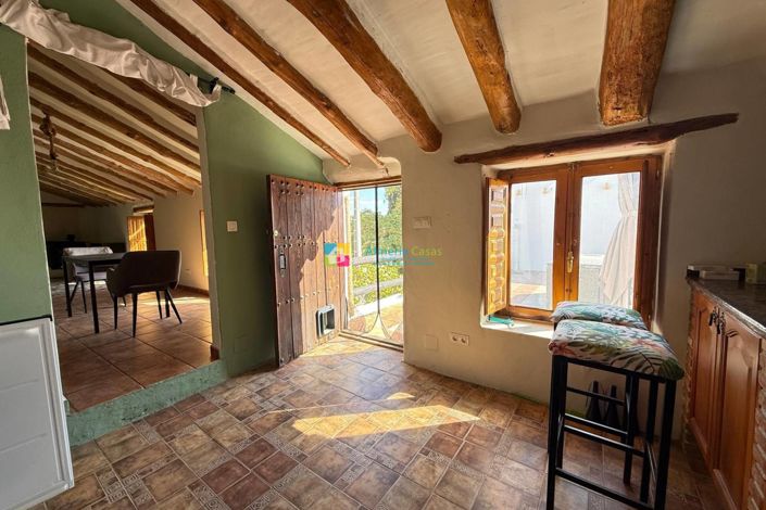 Image No.18-5 Bed Country House for sale