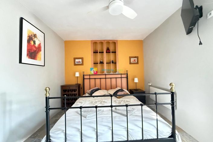Image No.40-5 Bed Country House for sale