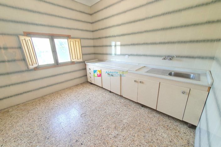 Image No.14-Maison de ville de 6 chambres à vendre à Almeria