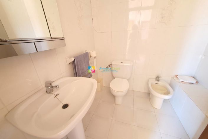 Image No.16-Maison de ville de 6 chambres à vendre à Almeria