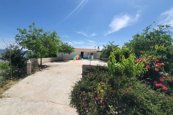 Image No.46-5 Bed Country House for sale