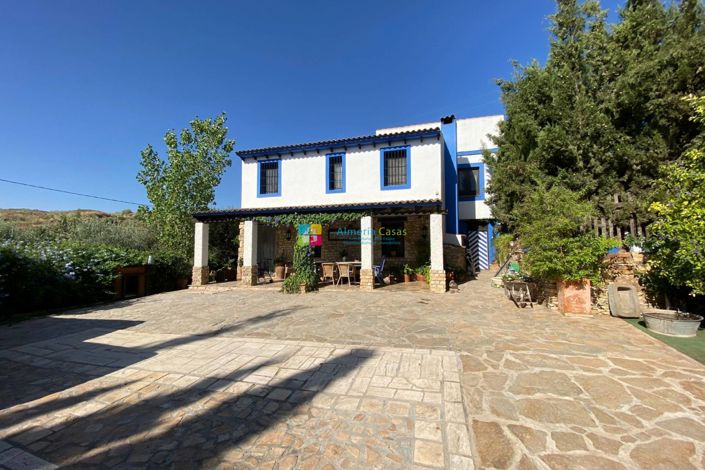 Image No.1-Maison de campagne de 5 chambres à vendre à Olula del Río