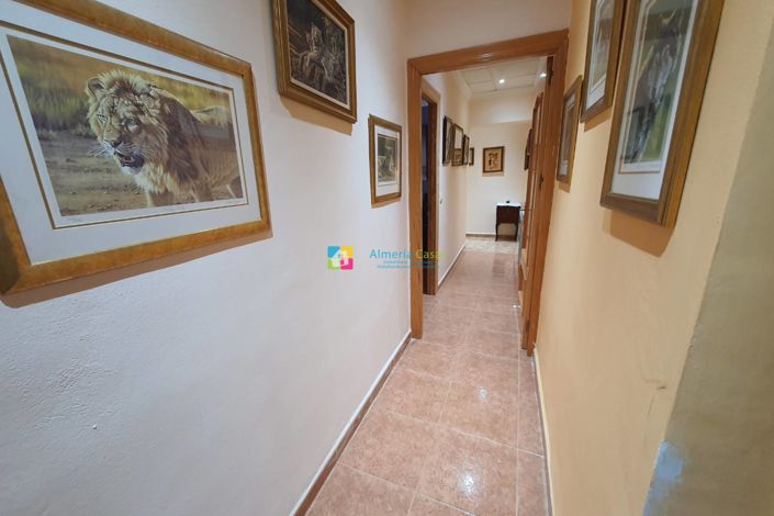 Image No.18-4 Bed Villa for sale