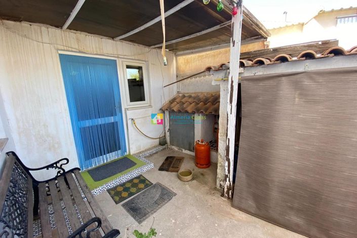 Image No.16-3 Bed Country House for sale