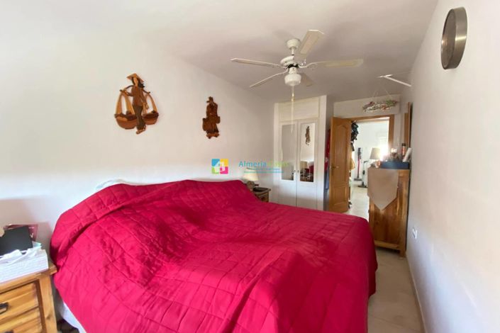 Image No.21-3 Bed Country House for sale