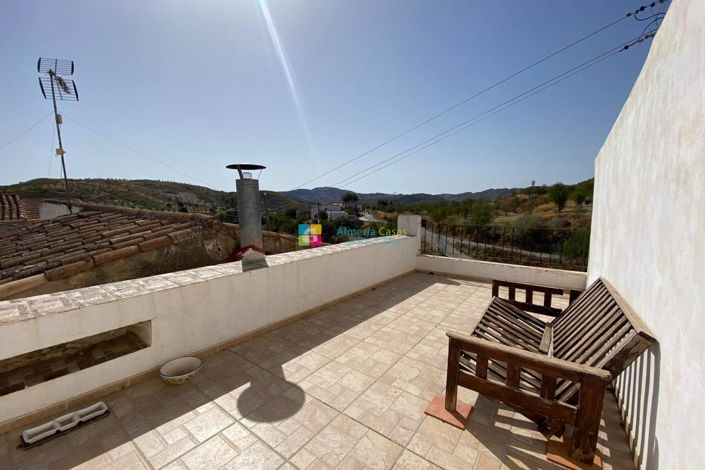 Image No.34-Maison de campagne de 3 chambres à vendre à Lubrín