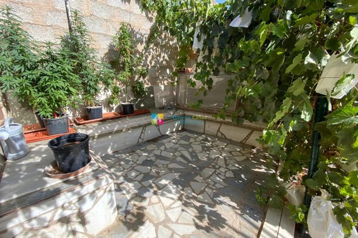 Image No.43-3 Bed Country House for sale