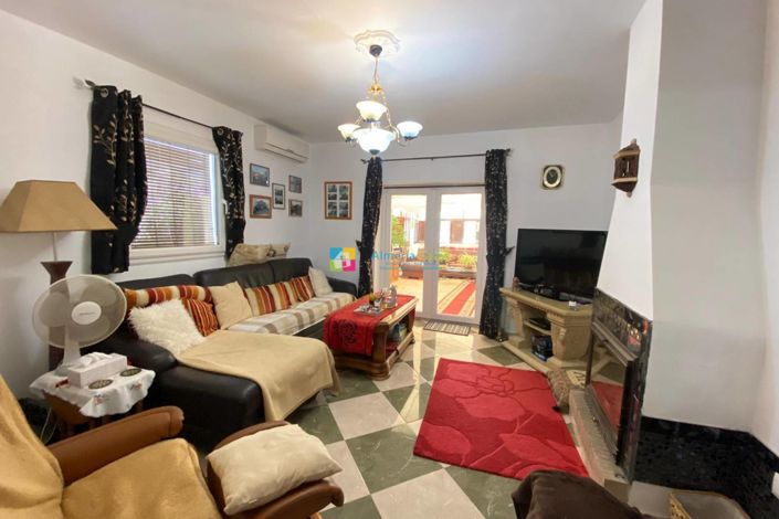 Image No.5-Maison de campagne de 3 chambres à vendre à Lubrín