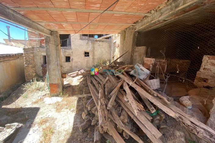 Image No.46-5 Bed Townhouse for sale