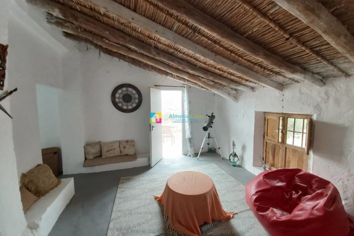 Image No.19-7 Bed Country House for sale