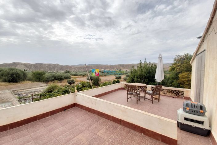 Image No.23-7 Bed Country House for sale