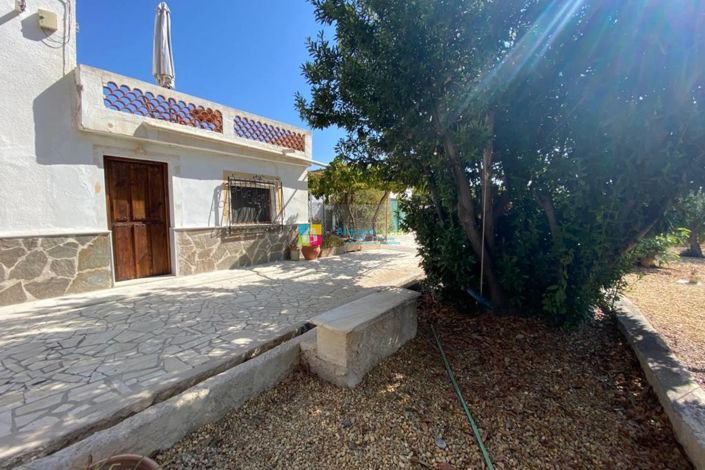 Image No.3-7 Bed Country House for sale