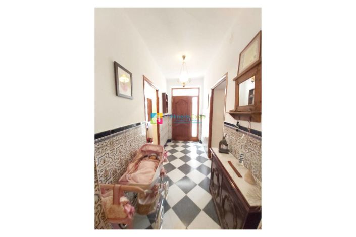 Image No.44-7 Bed Country House for sale