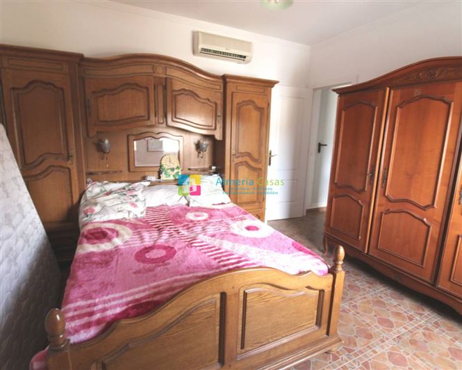 Image No.13-3 Bed Country House for sale