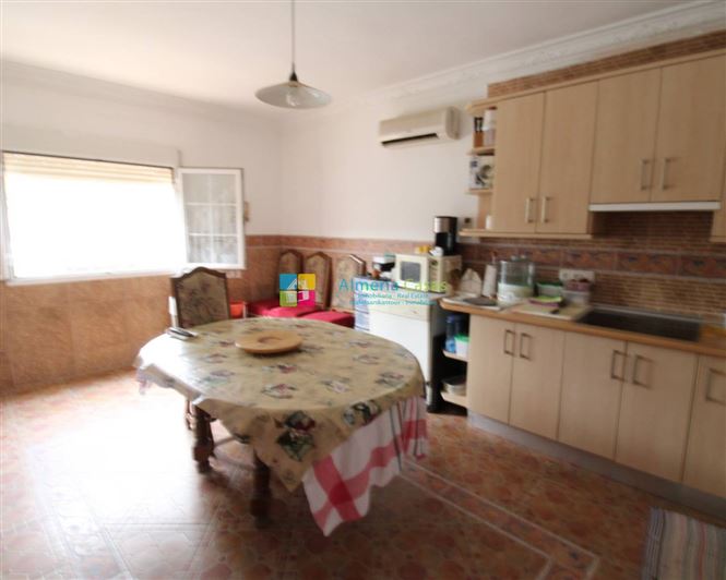 Image No.7-3 Bed Country House for sale