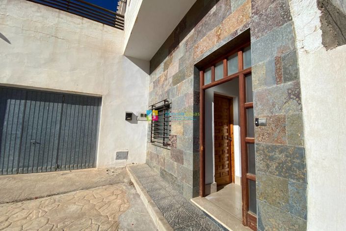 Image No.3-Maison de ville de 4 chambres à vendre à Albox